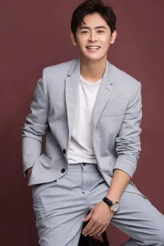 创星李欣泽脚踏实地一切终会如期而至