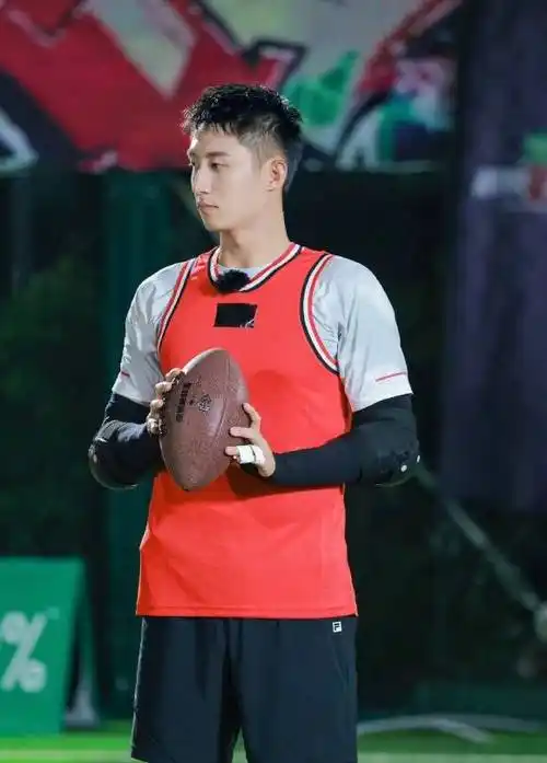 《暴雪时分》吴磊第4,肖战第2,冠军是他_图片_微博_来源