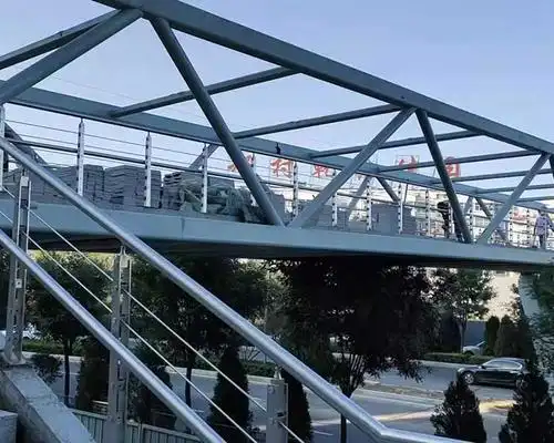 人行天桥钢结构工程-吕梁人行天桥钢结构-山西亿源泰钢结构加工