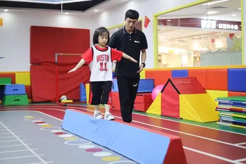 定位高端重视教学质量莱德队长切入少儿体适能培训方向