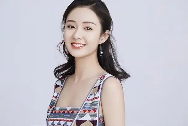 35岁的葛布还想翻红,当时代抛弃你的时候,连个招呼都不打|演员|短剧