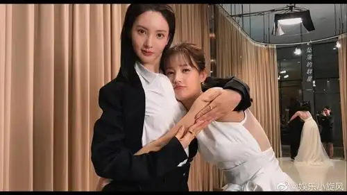 闺蜜是最神奇的组合,永远在你需要的时候,她一定会在|李一桐|金晨