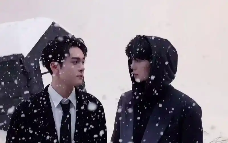 曾舜晞肖宇梁雪景大片