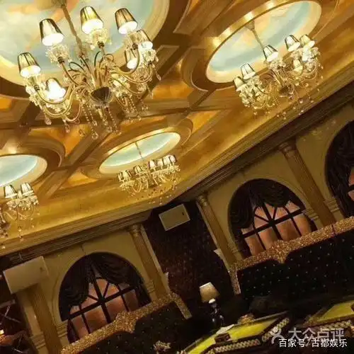 2,西安阳光星辉国际俱乐部 消费价格:1560元起 地址:雁塔区高新路2号