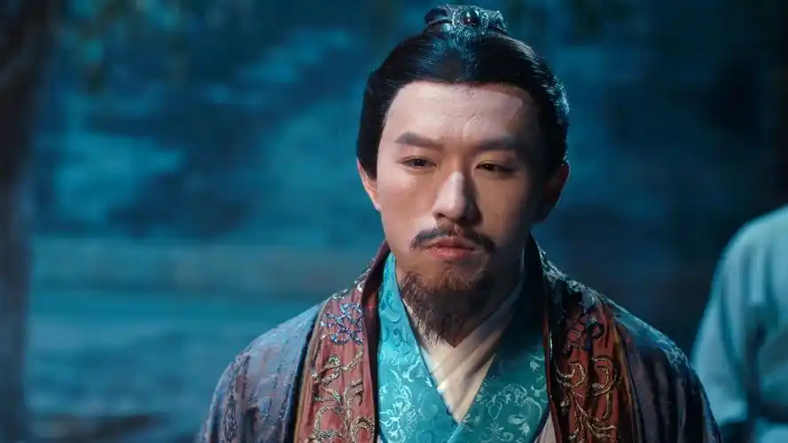 演员张旭洲跨越年龄半妖皇帝番外饰演官府老爷