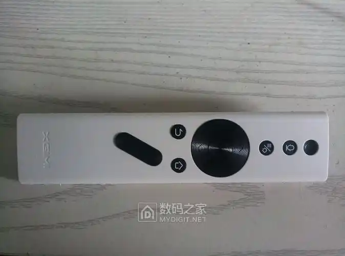 极米play遥控器拆机