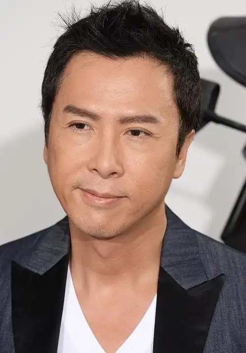 甄子丹曾经,认为是国外籍,为此甄子丹专门做出回应