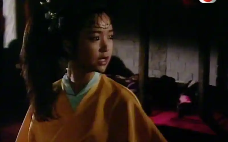 白靴姑娘被反派拿捏调教「日月神剑cut」