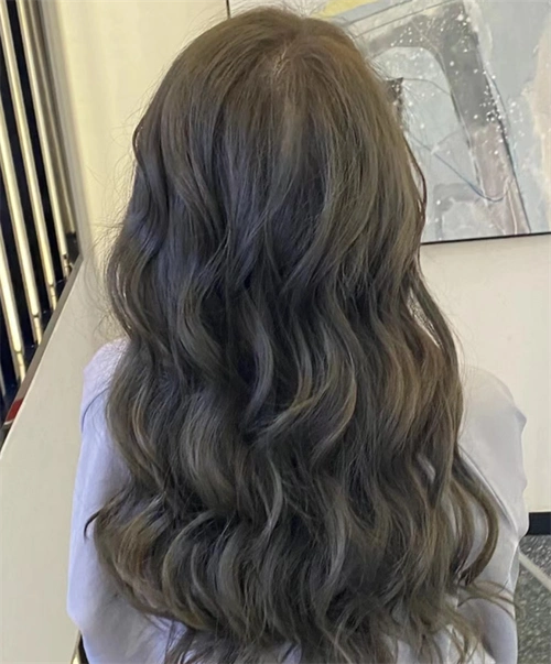 中长发木马卷发 款款优雅到极致_女生卷发 - 美发站