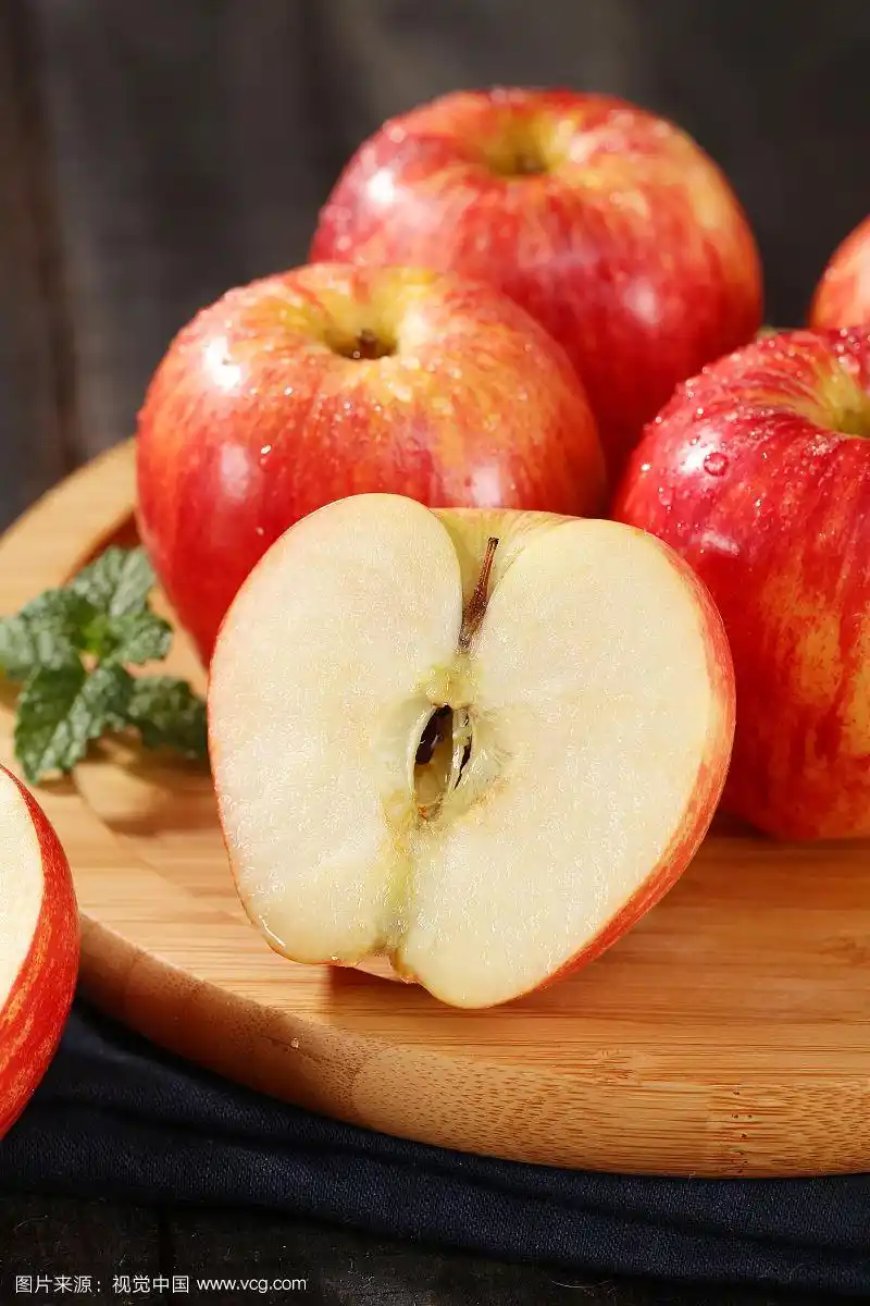 切开的苹果