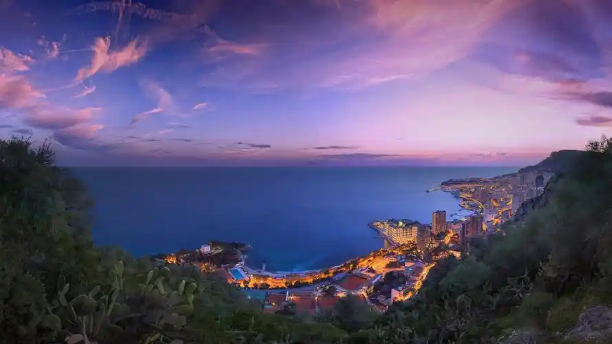 摩纳哥冬季云彩全景4k风景图片