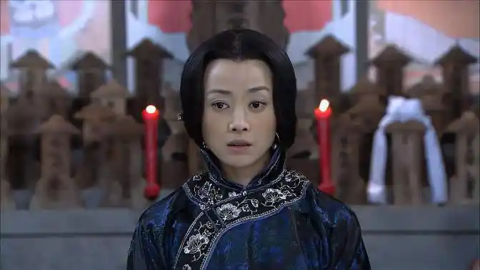 围屋里的桃花:春丫不幸身亡,堂主念她一片痴情,让她进了清洁堂-影视综