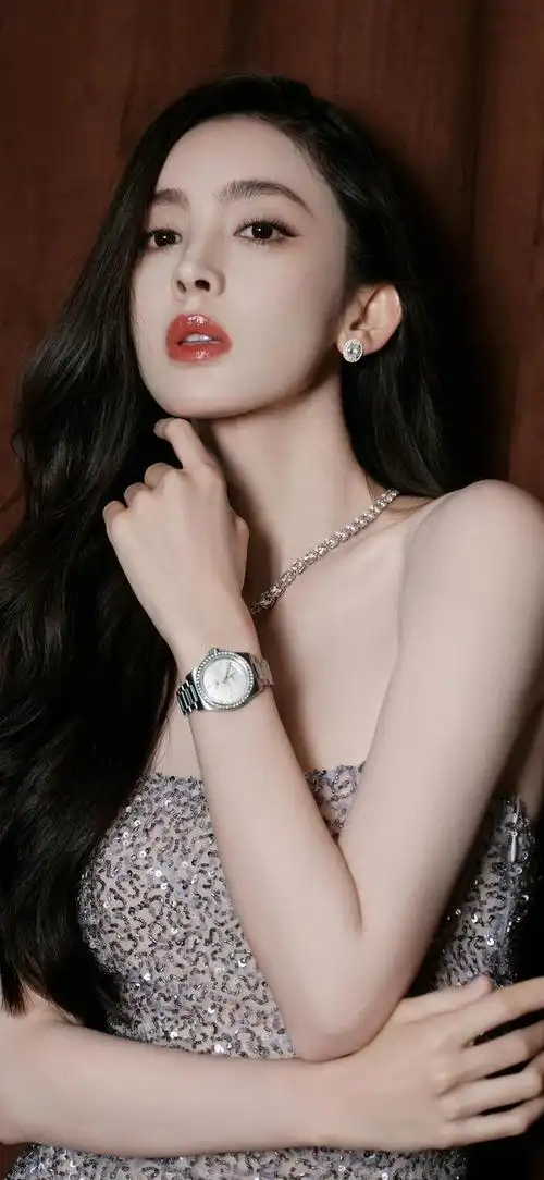 壁纸分享,拥有天使般容貌的古力娜扎