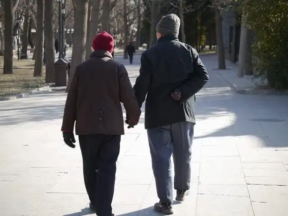 10张照片证明"执子之手,与之偕老"