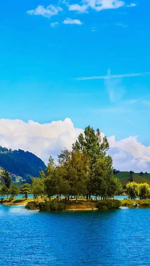 蓝色天空白云风景手机壁纸