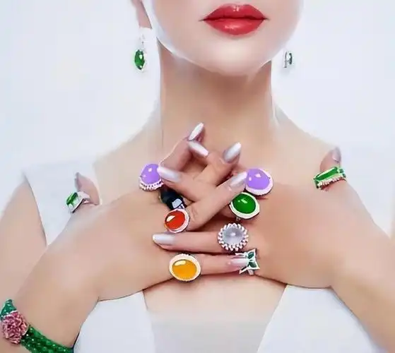 回顾6万的垃圾桶40万的狗窝这7位女星她们的消费你根本不敢想