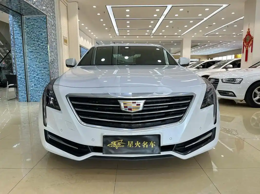 18凯迪拉克ct6 关键词:一手车,两处补漆,8万公里!裸车 - 抖音