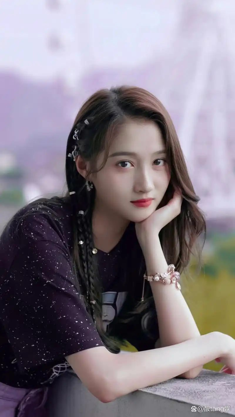 关晓彤精美图片