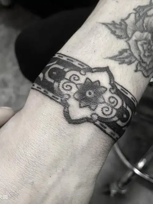 半原创手环_纹身图案手稿图片_venki的纹身作品集
