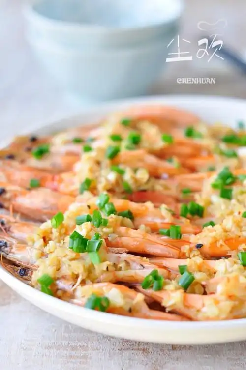 蒜蓉粉丝蒸虾的做法,蒜蓉粉丝蒸虾怎么做好吃,蒜蓉粉丝蒸虾的家常做法