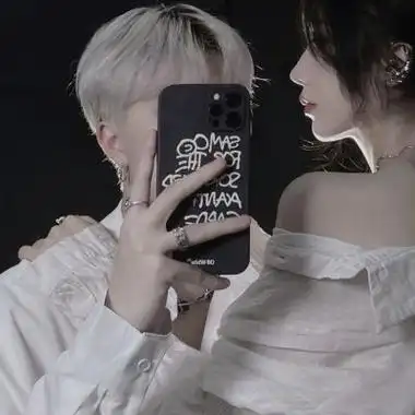 真人情头超甜亲吻_情侣头像_我要个性网