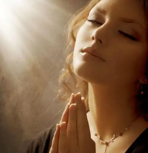 双手合十祈祷动漫头像 - 搜狗图片搜索