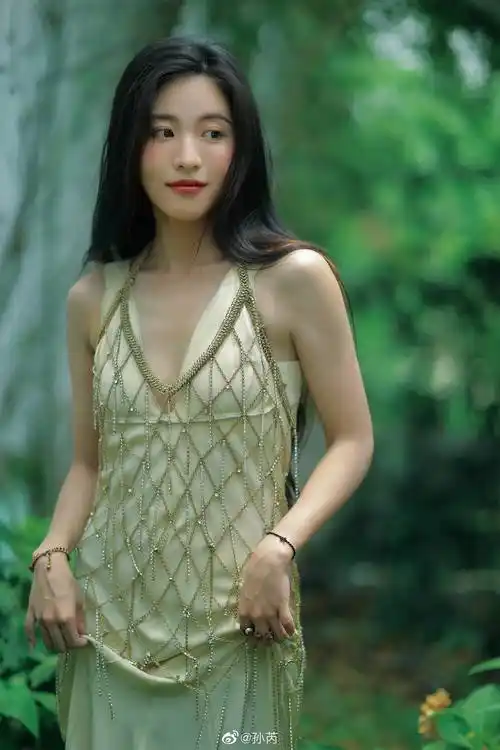 孙芮最新夏日大片来袭