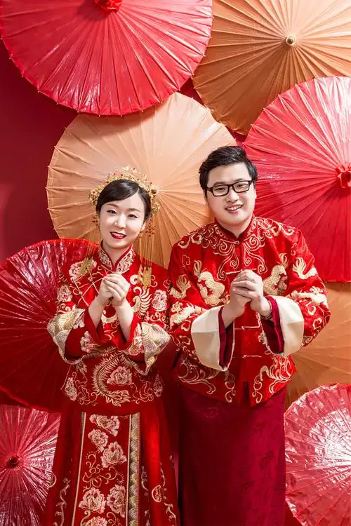 王凯 周莹 结婚照