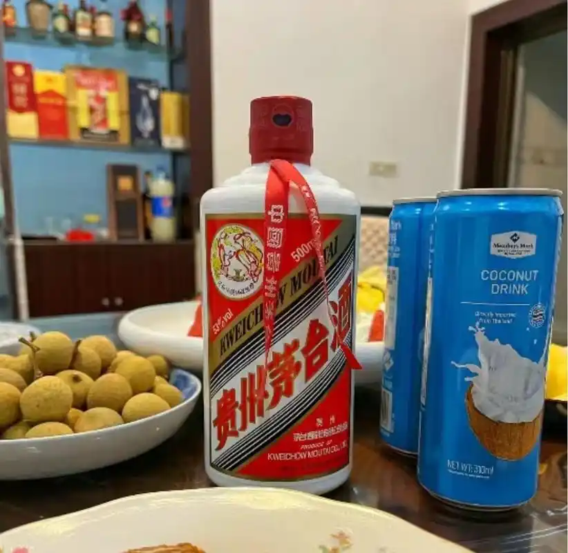 茅台之下,饭桌上出场率最高的3款白酒,看看哪个是你心中的首选?