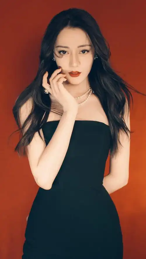 如何看待微博之夜女明星的礼服造型