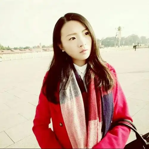 最新火热单曲《没有你陪伴真的好孤单》,由音乐人桑爱作词,路勇作曲