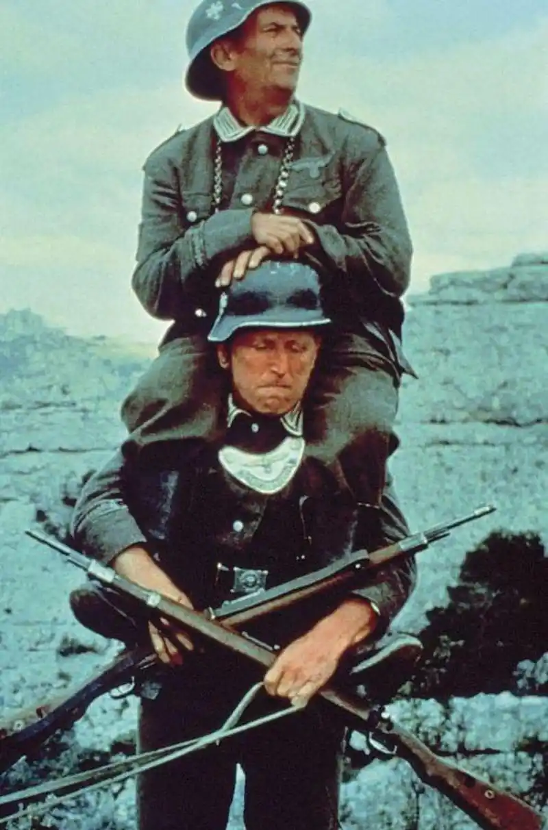 法国电影《虎口脱险》于1966年12月8日在法国上映 该片讲述了二战期间