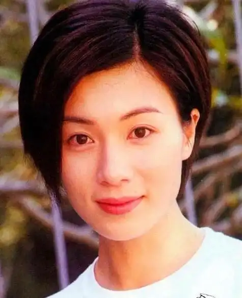 80后心中的女神之短发张可颐