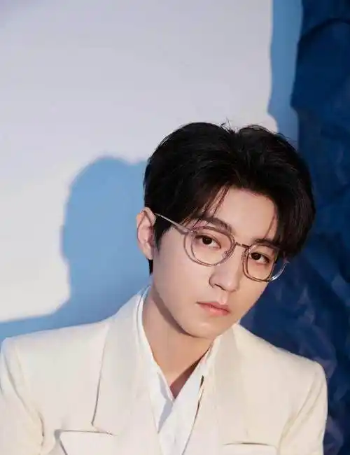 超多cp将同台啦_vs_杨紫_肖战