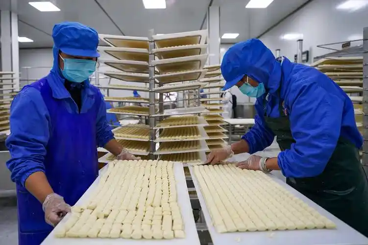 陈欣波 摄云南省红河哈尼族彝族自治州石屏县有着悠久的豆腐制作历史