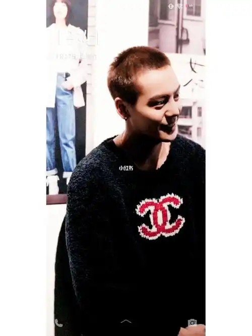 陈伟霆壁纸由天光开始喜欢你