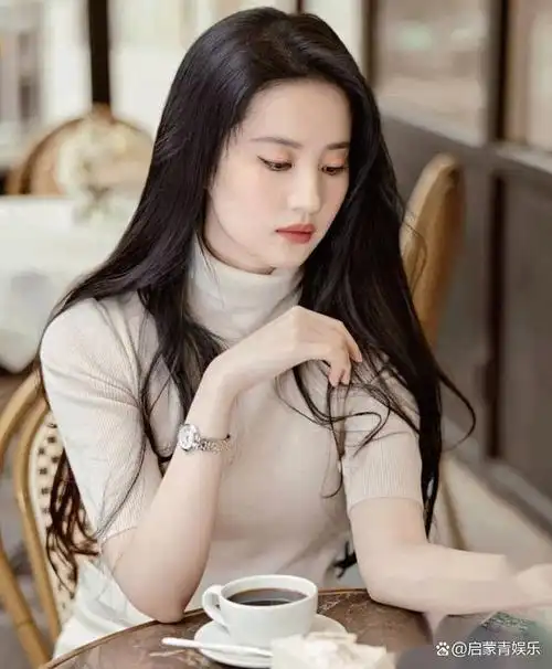 别瞎看你绝对没见过这样清纯又清醒的刘亦菲姐姐