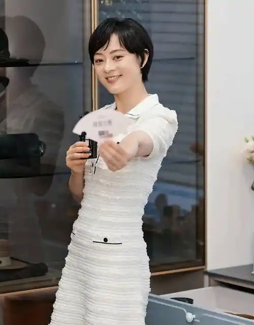 女明星孙俪写真合集:优雅高贵,温婉端庄_孙俪_写真_女明星