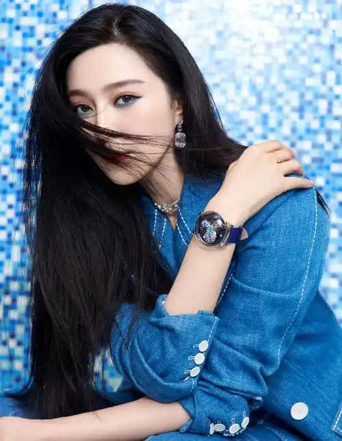 范冰冰西服贝雷帽潇洒干练写真图片1212