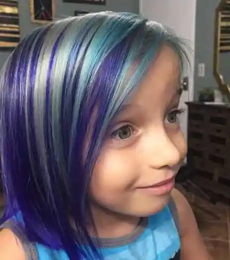 母亲给6岁女儿染发,看到网友批评,她的一句话让人闭上嘴