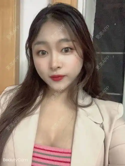 更美用户gnv8ct0xce的自体脂肪隆胸日记