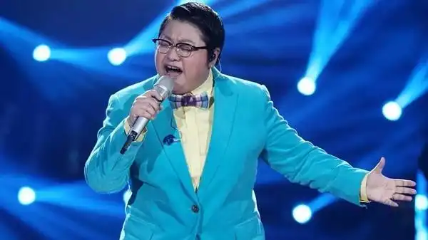 明星韩红结婚照片