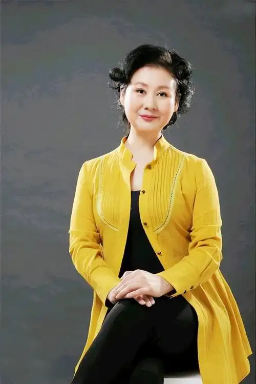 黄晓娟|著名演员黄晓娟:痛失3位至亲,儿子是她的骄傲