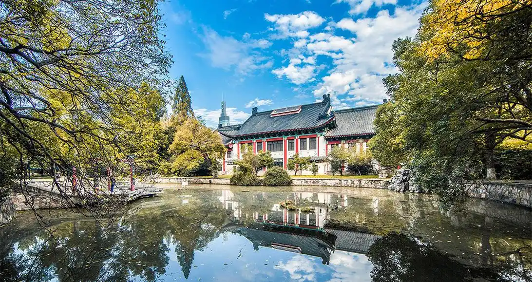 南京师范大学校园风景.jpg