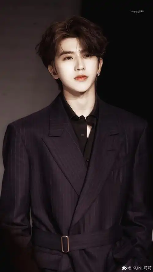 蔡徐坤迷互动mv##蔡徐坤2021个人巡回演唱会