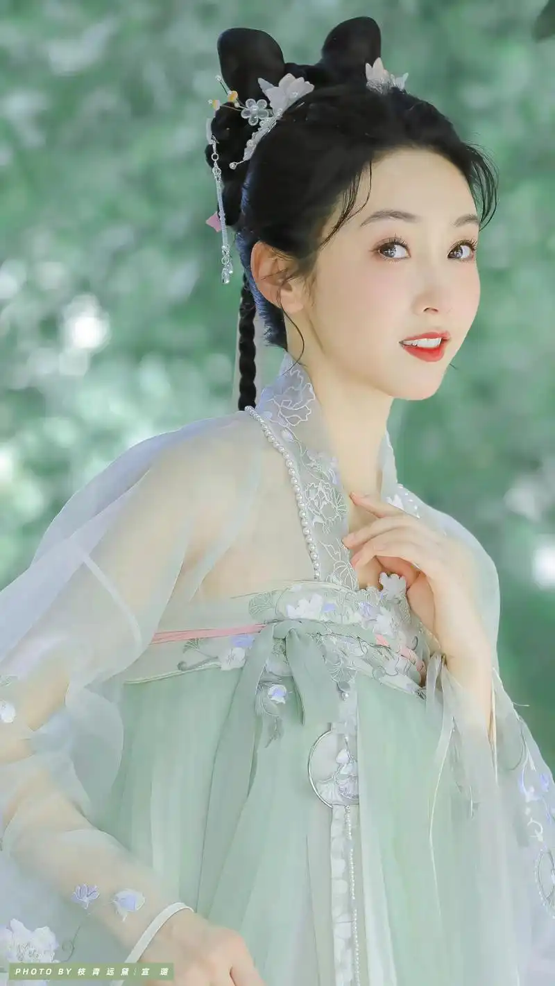 宣璐古装壁纸,她的古装造型真的好漂亮啊