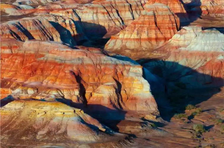 新疆景点攻略乌鲁木齐五彩城人间彩虹