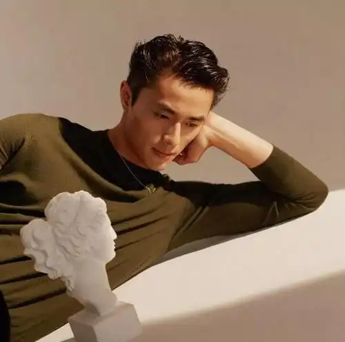 中国亚洲第一男模赵磊在全球男模排行榜中排第16名