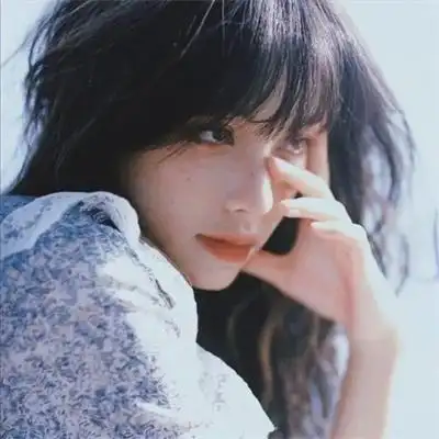 神仙复古怀旧港风高清女头合集 2022抖音火爆复古风真人女头_女生头像