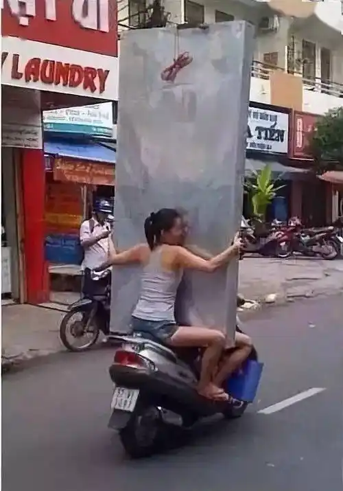 发几张不正经的照片给你看看,笑死人不偿命!专治不开心